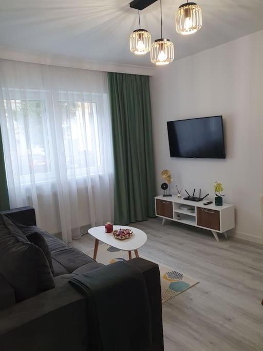 Ama Apartment *